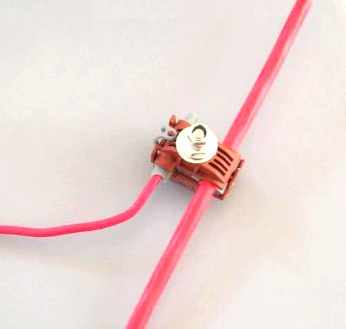 ��Ե�����߼н���ͼ